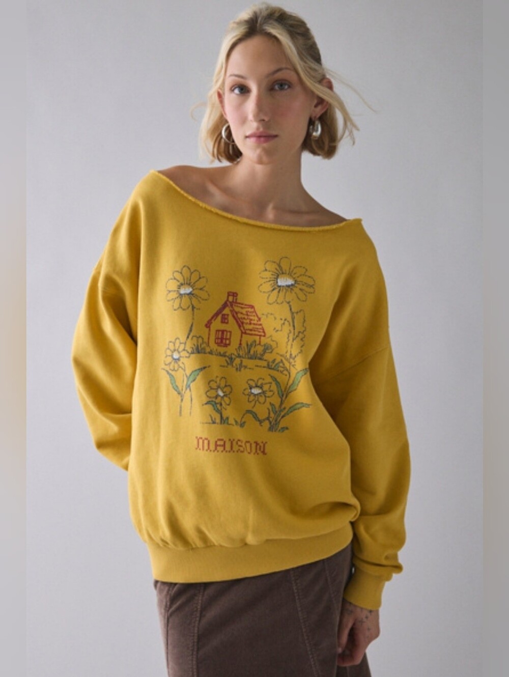 Maison Cross Stitch Graphic Off-The-Shoulder Oversized Pullover NWOT Sz S/M - Picture 4 of 8